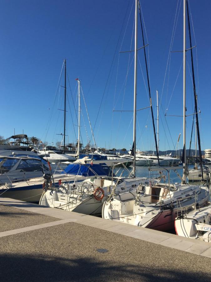 Appart T2 Saint Raphael - Valescure Apartman Kültér fotó