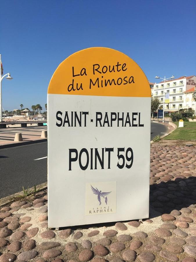 Appart T2 Saint Raphael - Valescure Apartman Kültér fotó