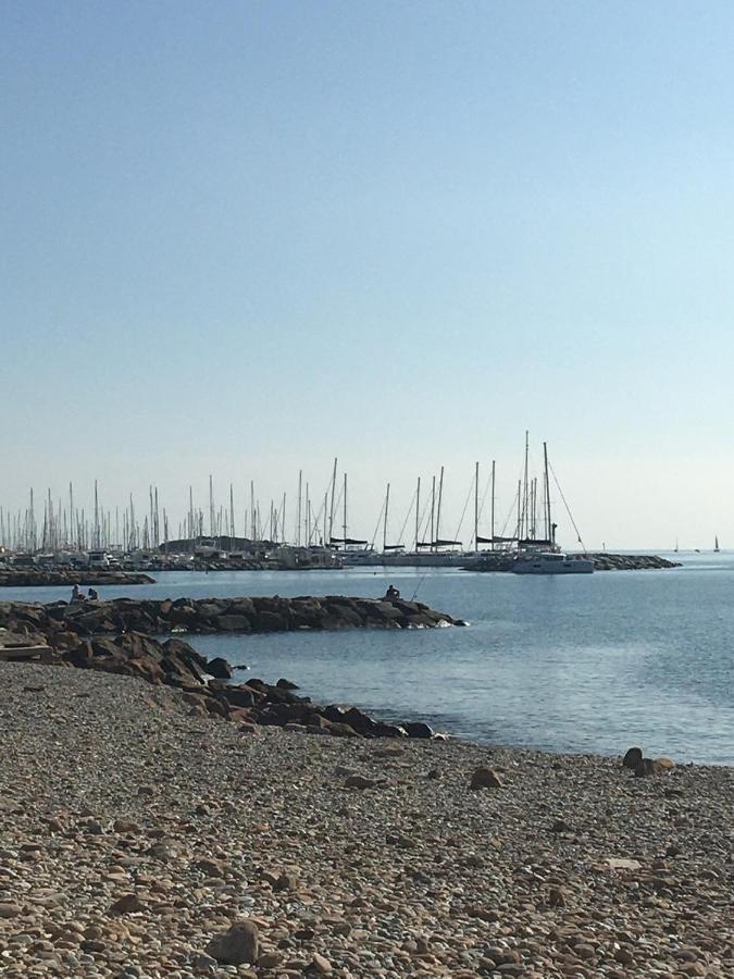 Appart T2 Saint Raphael - Valescure Apartman Kültér fotó